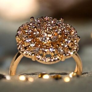Dazzle Dreams Revolving Ring